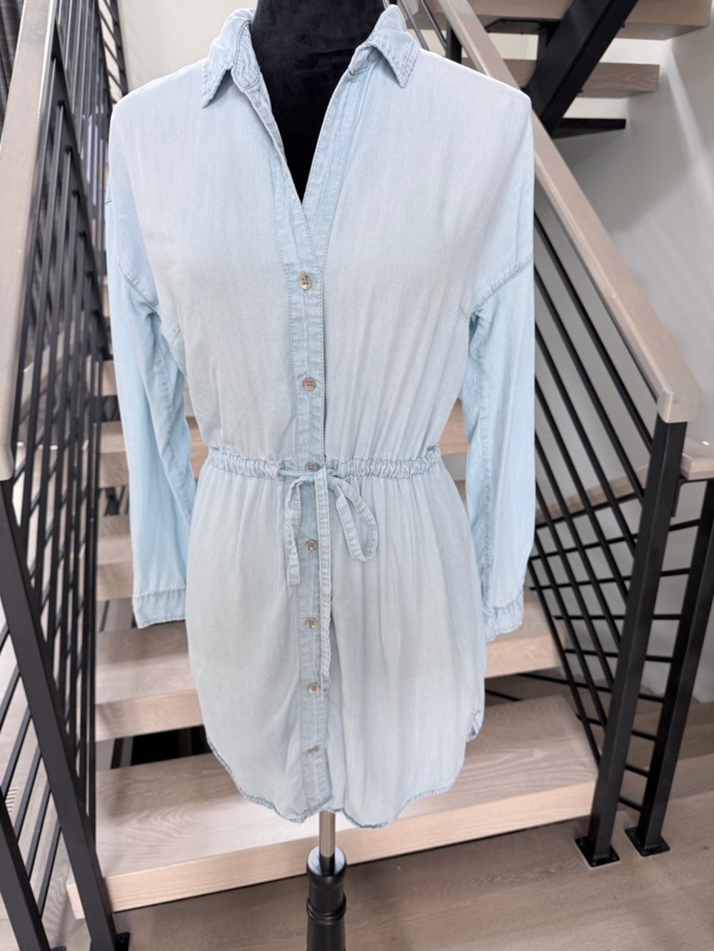 Guess Y2K Long Sleeve Light Blue Button-Front Shirt Dress with Tie Waist size XS